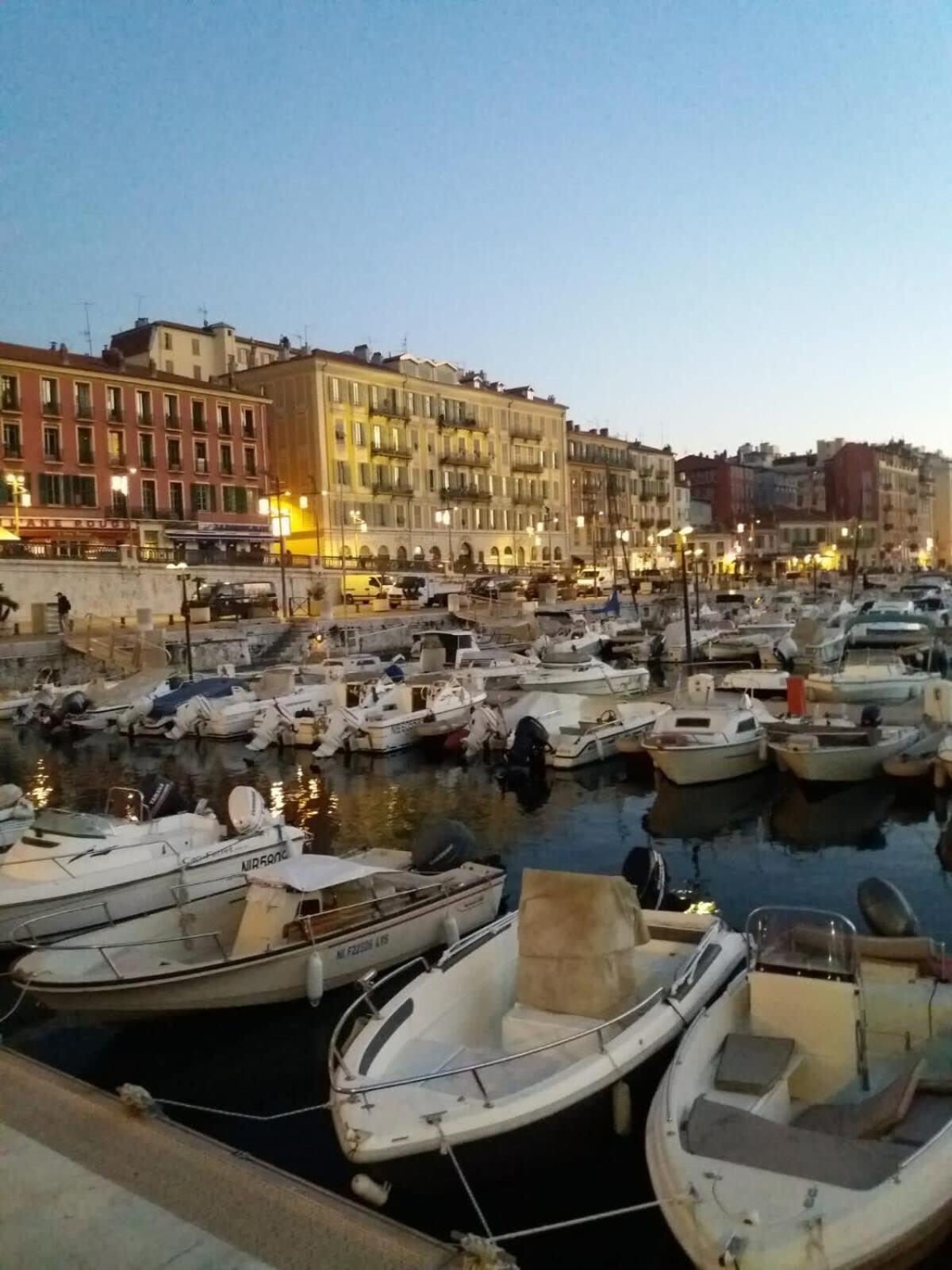 Lympia - Beach & Ferry By Foot Balcony - By Tgb Nizza Kültér fotó